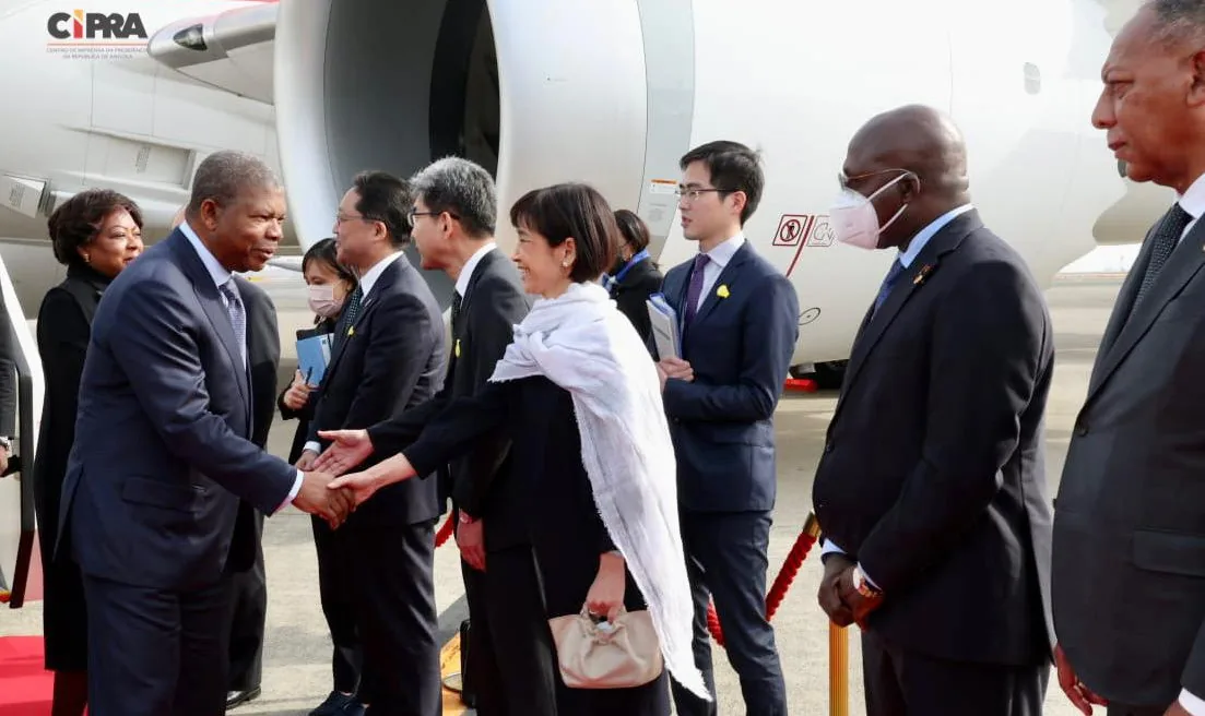 President João Lourenço arrives in Japan (3)